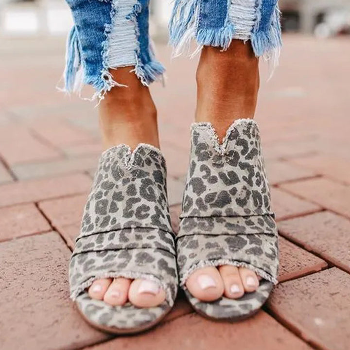 Peep Toe Slip on Mule Slippers Block Heel Sandals